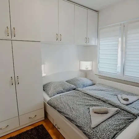 Apartman M5 Ðakovo Esterno foto